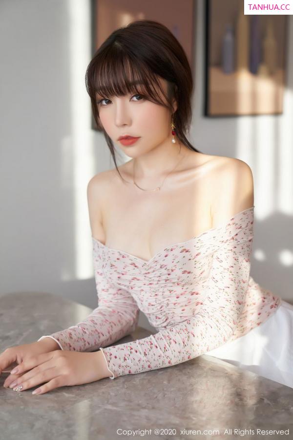 陈芝 芝芝Booty [XiuRen]高清写真图 2020.12.28 No.2949 芝芝Booty第7张图片